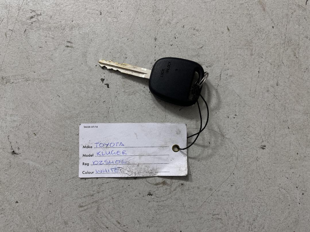 Photo '22' of Toyota Kluger Photo '22' of Toyota Kluger