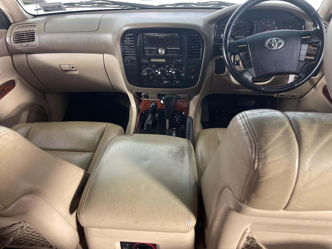 Photo '17' of Toyota Landcruiser