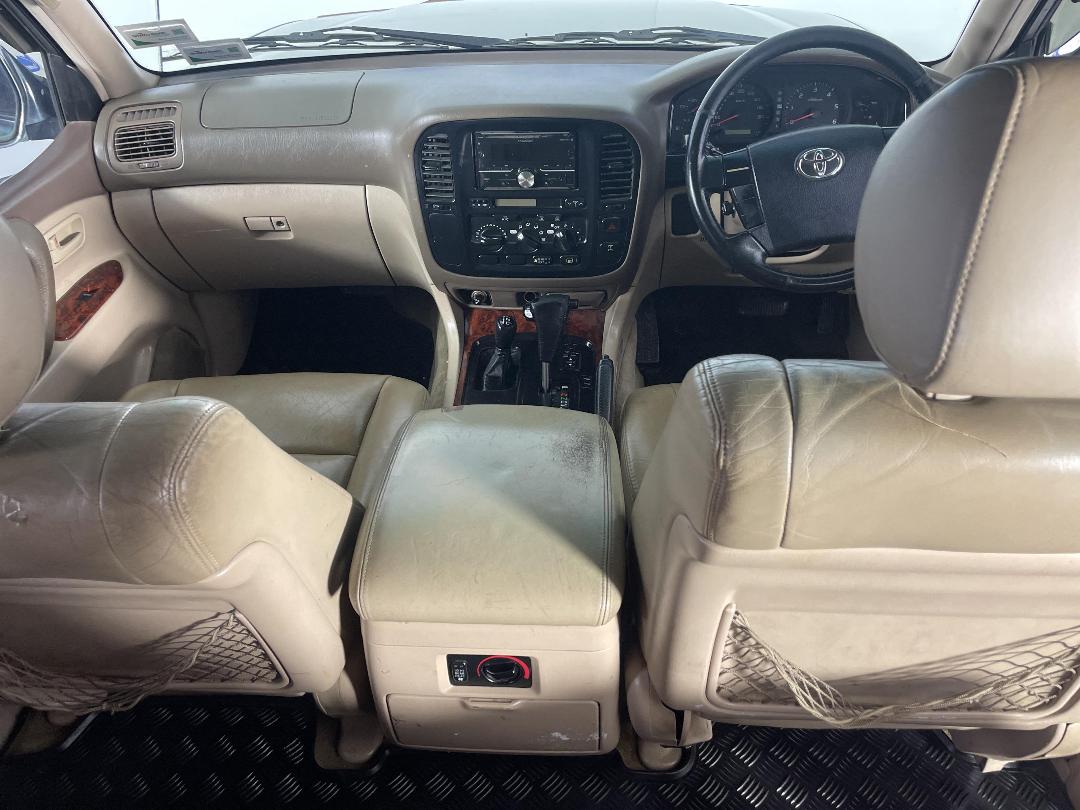 Photo '18' of Toyota Landcruiser