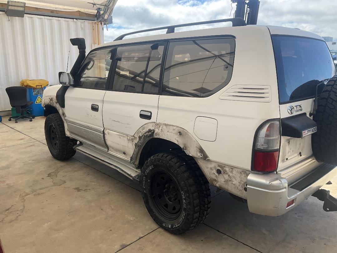 Photo '4' of Toyota Landcruiser Prado D Photo '4' of Toyota Landcruiser Prado D