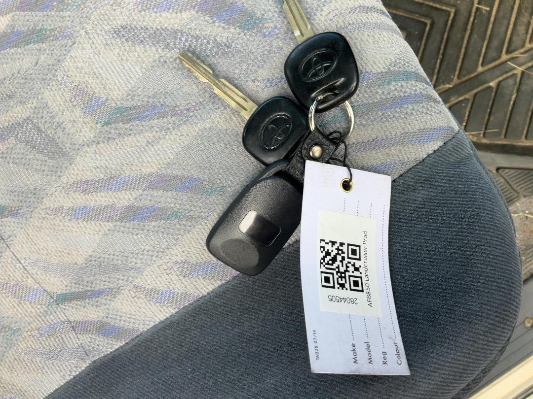 Photo '11' of Toyota Landcruiser Prado VX