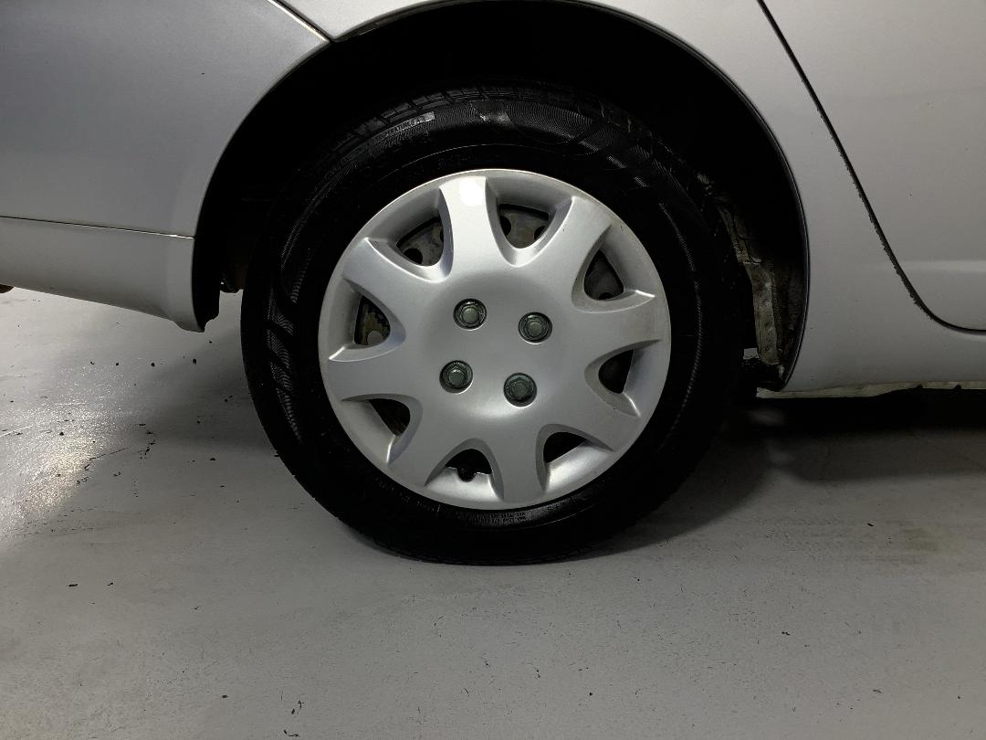 Photo '12' of Toyota Platz Photo '12' of Toyota Platz