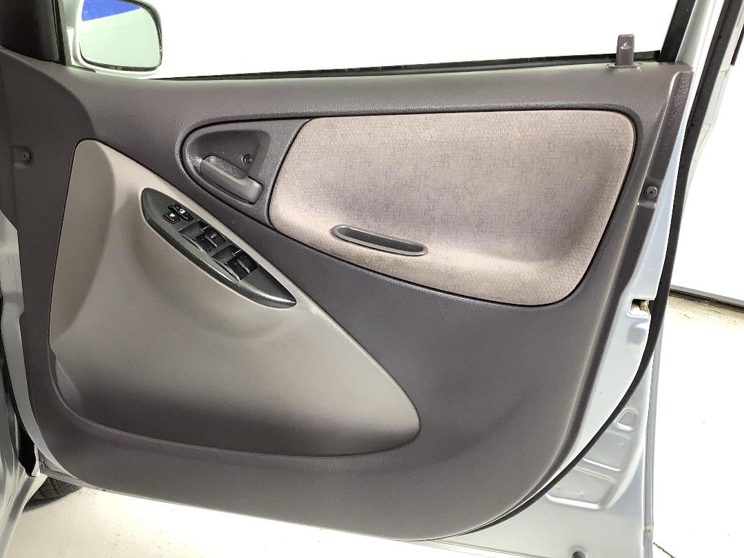 Photo '15' of Toyota Platz Photo '15' of Toyota Platz