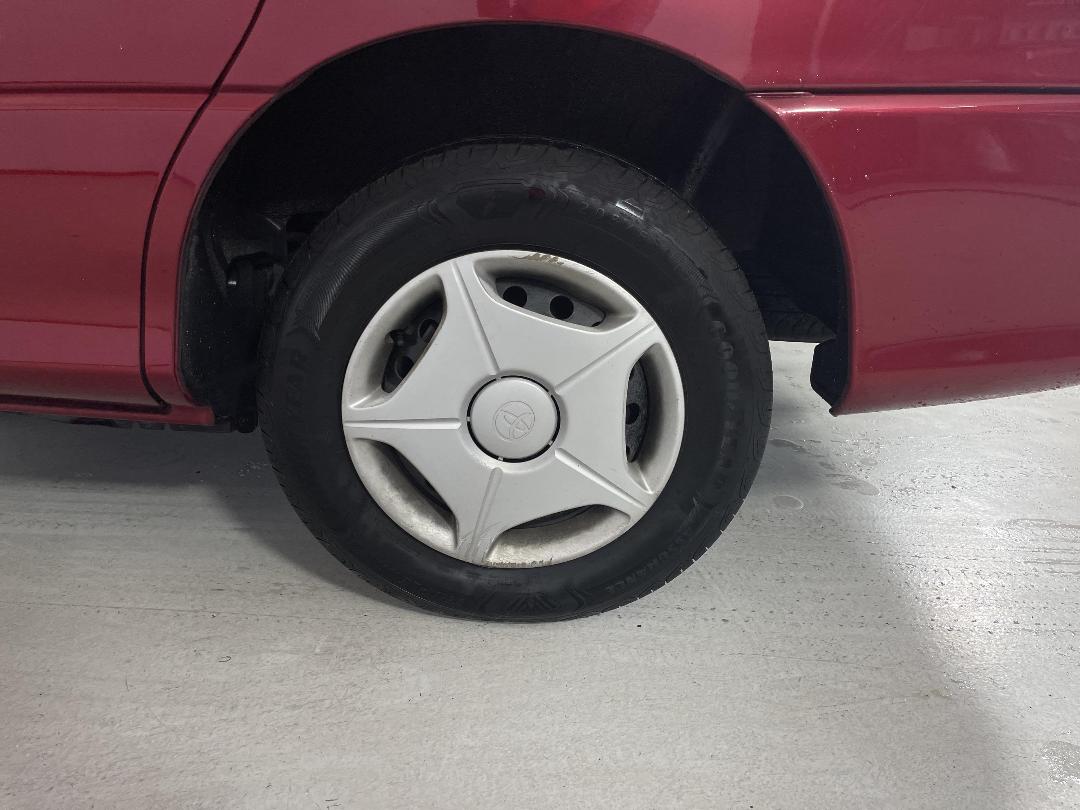 Photo '11' of Toyota Previa