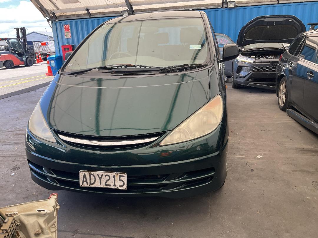 Photo '2' of Toyota Previa