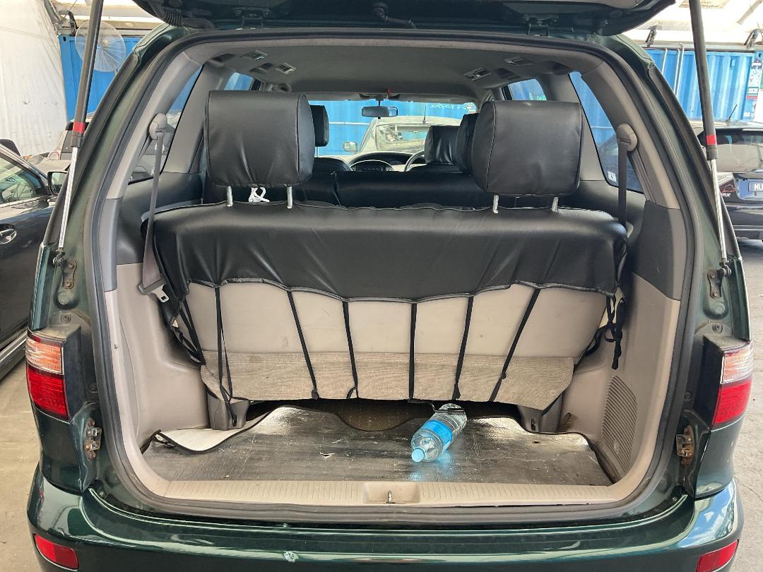 Photo '13' of Toyota Previa