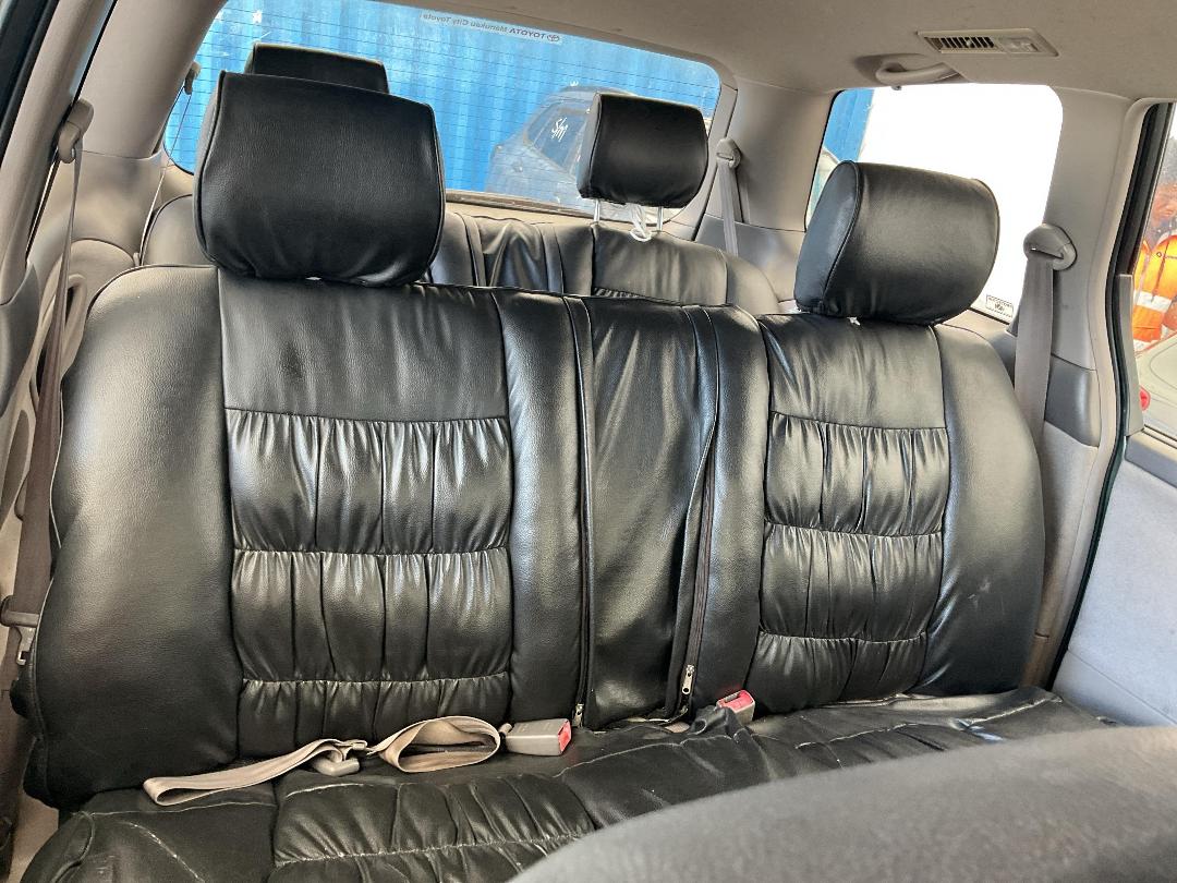 Photo '16' of Toyota Previa