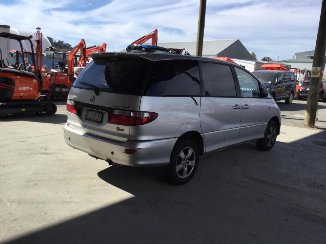 Photo '5' of Toyota Previa Grande