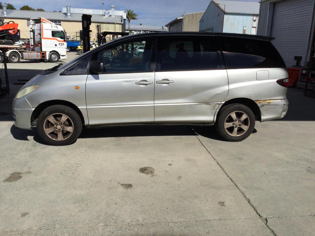 Photo '9' of Toyota Previa Grande