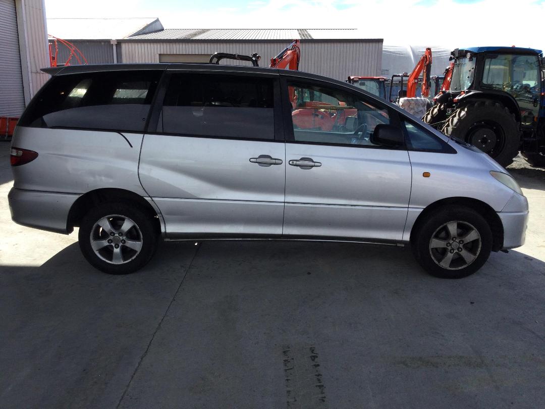 Photo '7' of Toyota Previa Grande