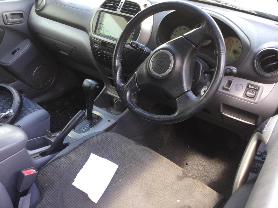 Photo '13' of Toyota Rav4 J Photo '13' of Toyota Rav4 J