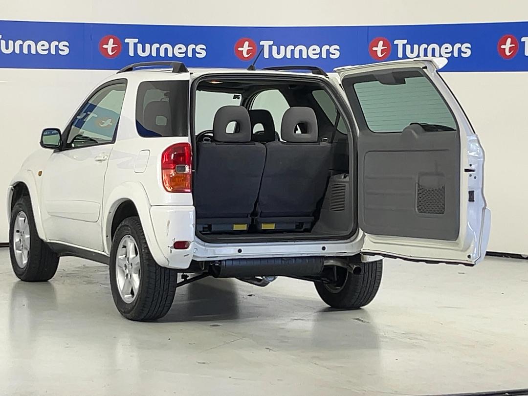 Photo '22' of Toyota Rav4l