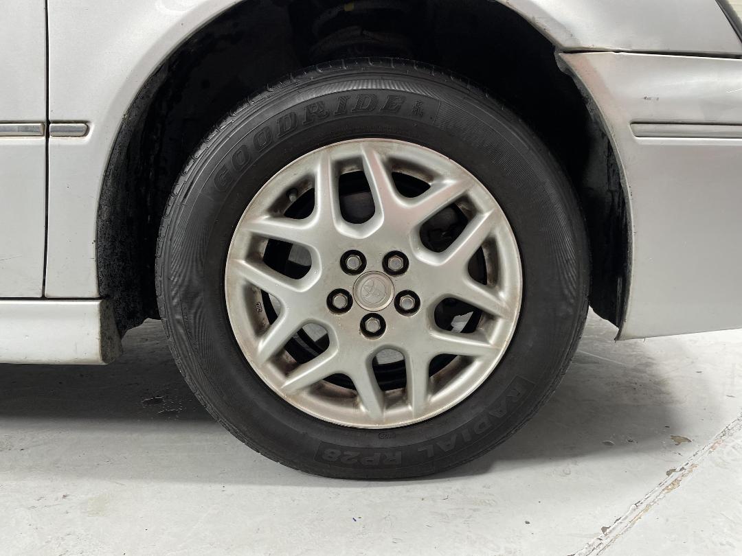 Photo '9' of Toyota Vista