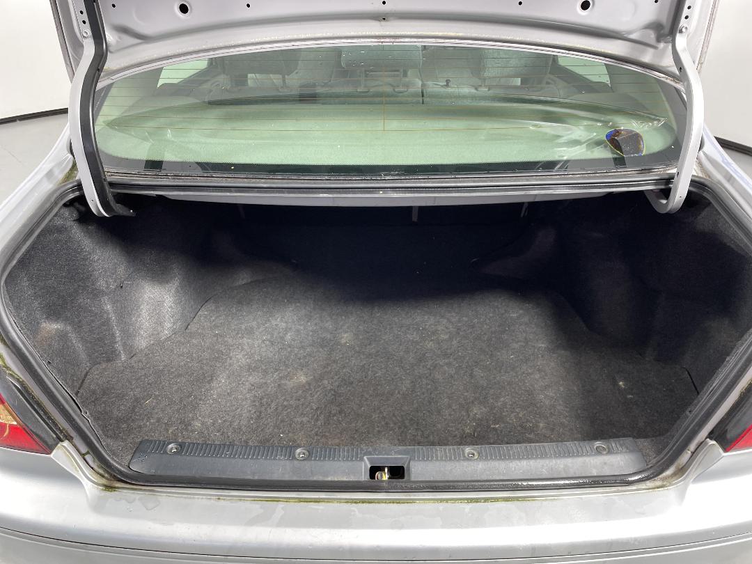 Photo '14' of Toyota Vista