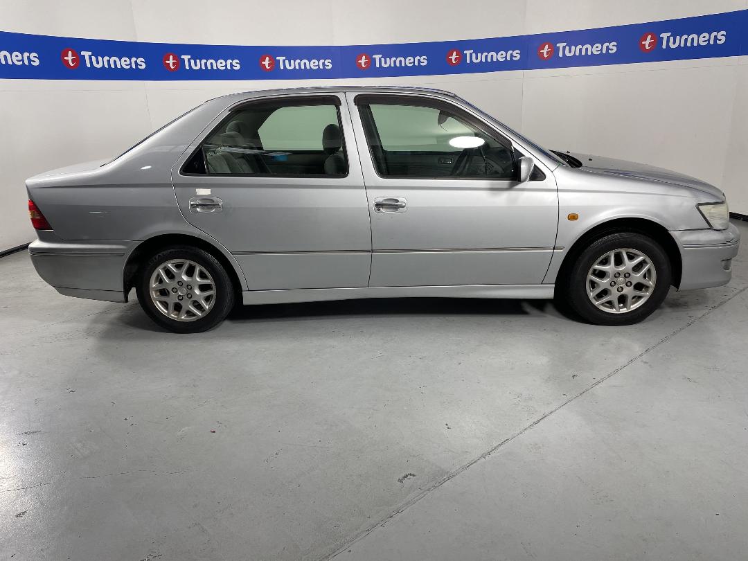 Photo '23' of Toyota Vista