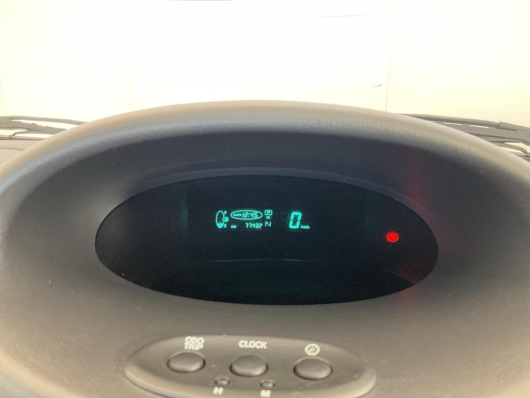 Photo '20' of Toyota Vitz