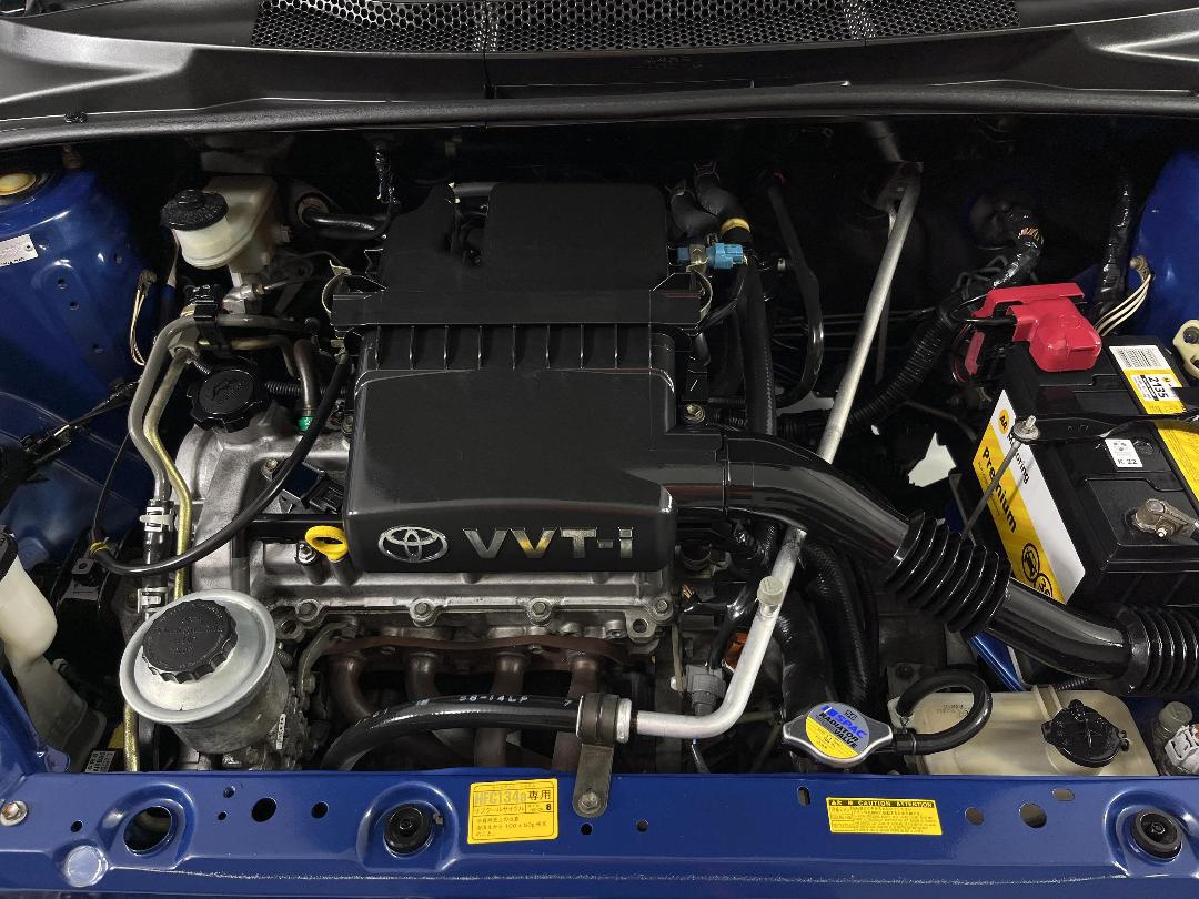 Photo '13' of Toyota Vitz