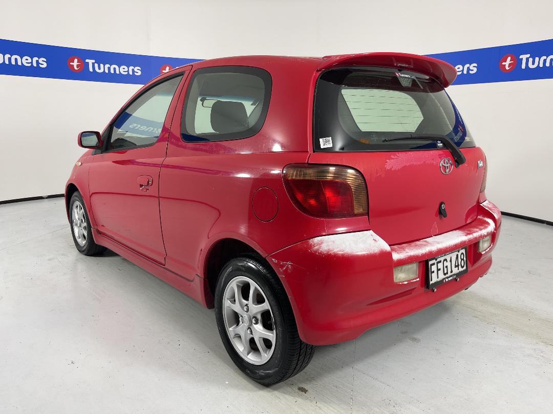 Photo '5' of Toyota Vitz