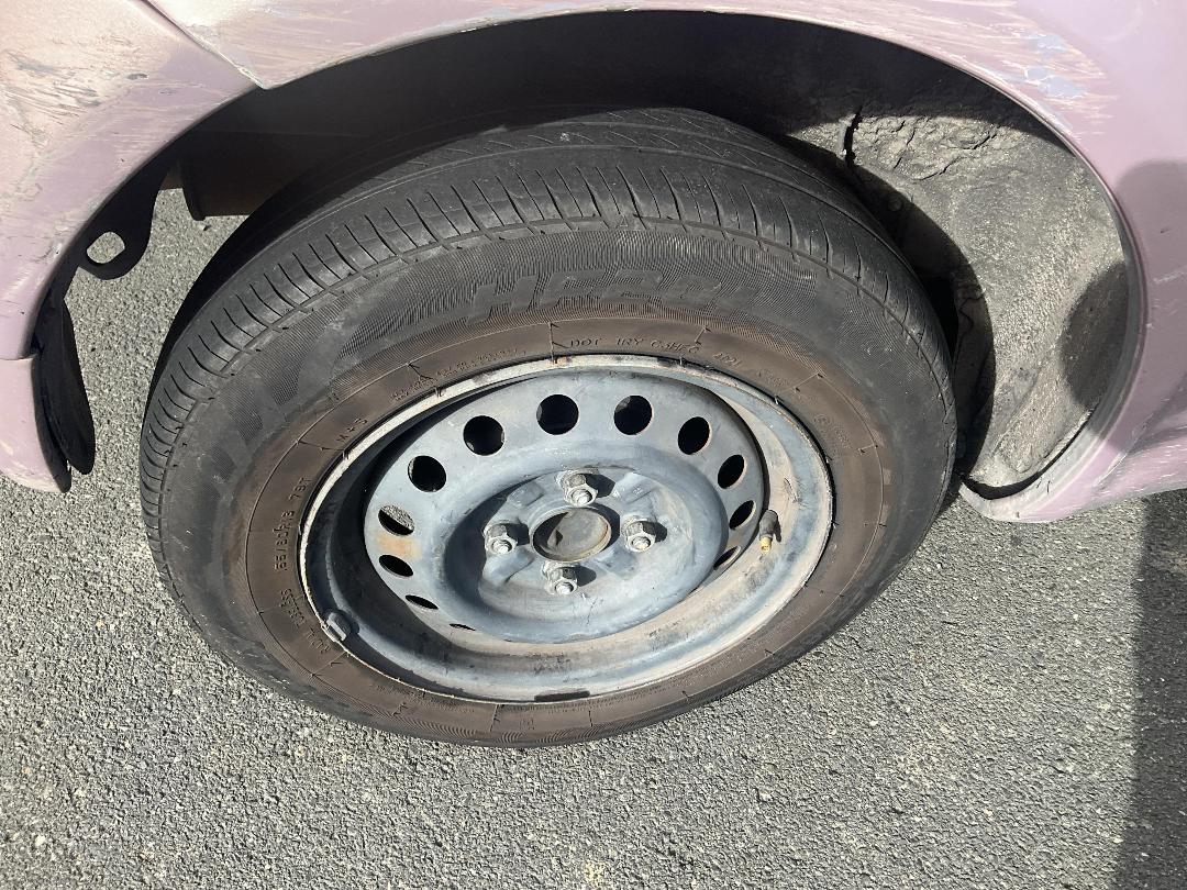 Photo '5' of Toyota Vitz