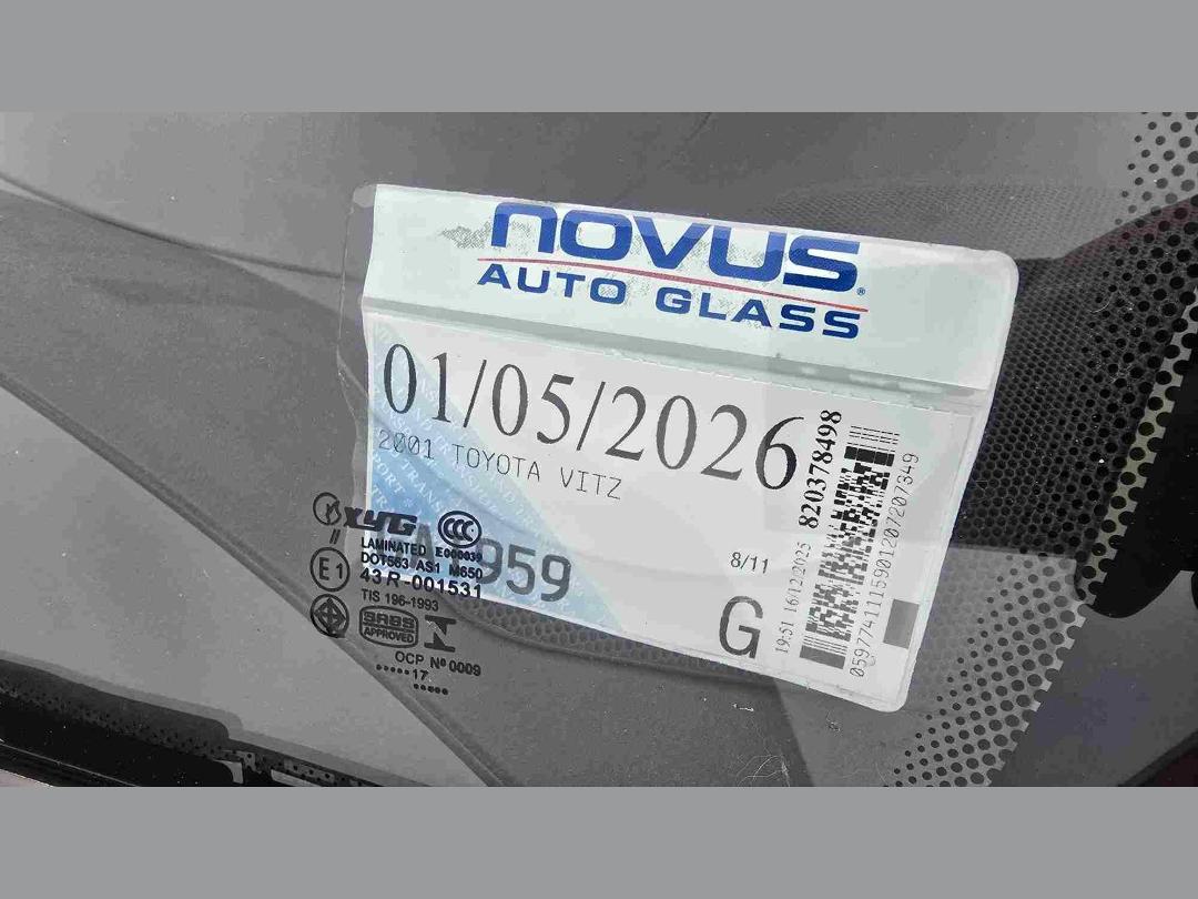 Photo '6' of Toyota Vitz