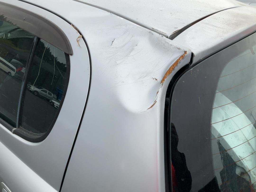 Photo '13' of Toyota Vitz