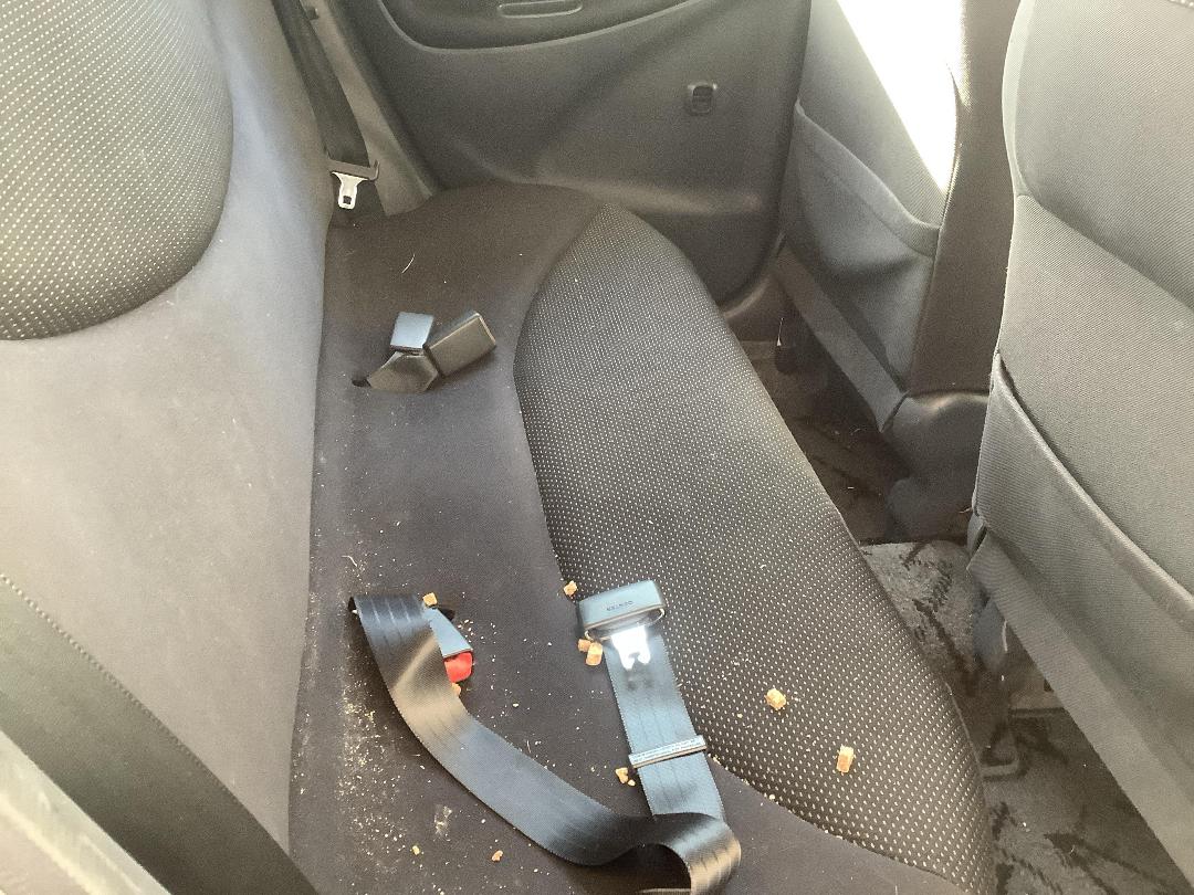 Photo '11' of Toyota Vitz