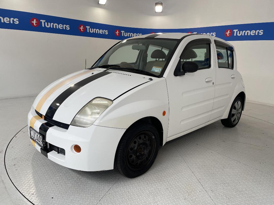 Photo '4' of Toyota Will