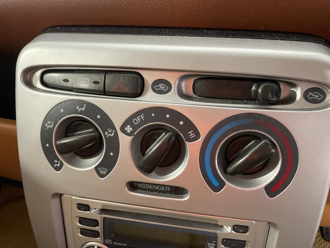 Photo '25' of Toyota Will