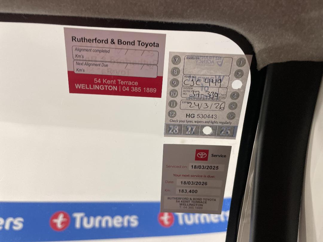 Photo '28' of Toyota Will