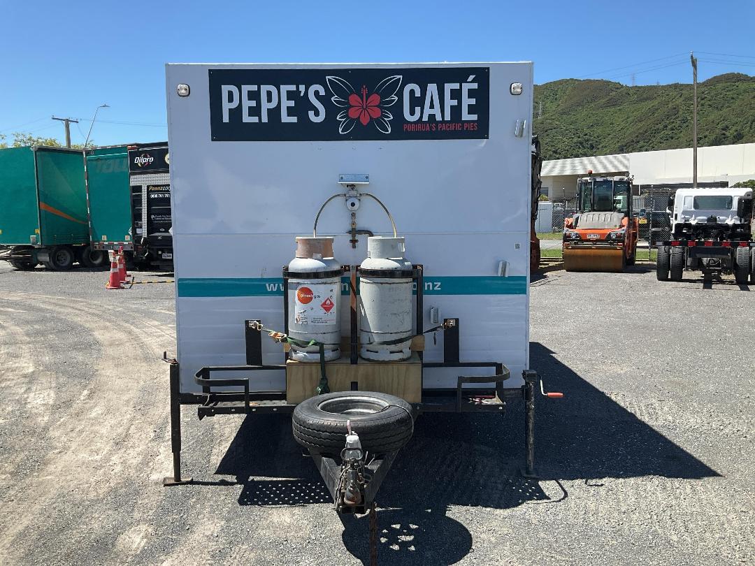 Photo '10' of TRAILER CUSTOM Food/Coffee - Tandem