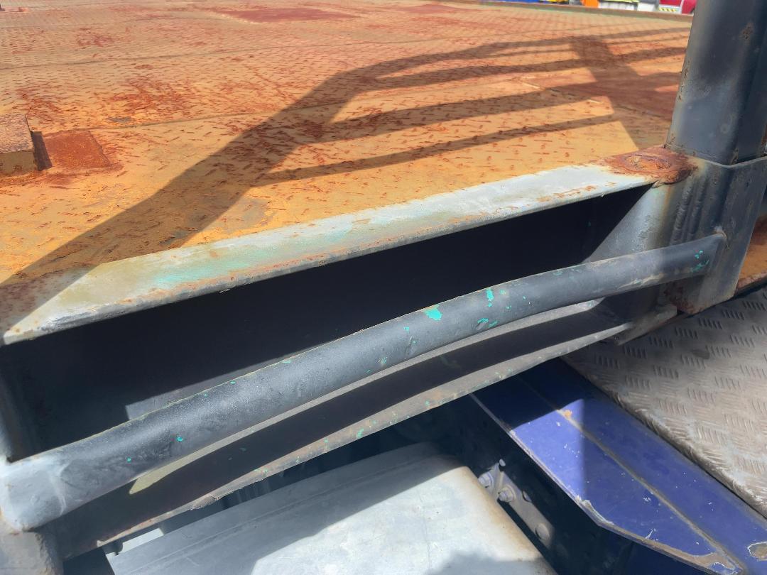 Photo '29' of TRAILER YANGZHOU XINGHUA SP TRAILER Flat Deck Semi Photo '29' of TRAILER YANGZHOU XINGHUA SP TRAILER Flat Deck Semi