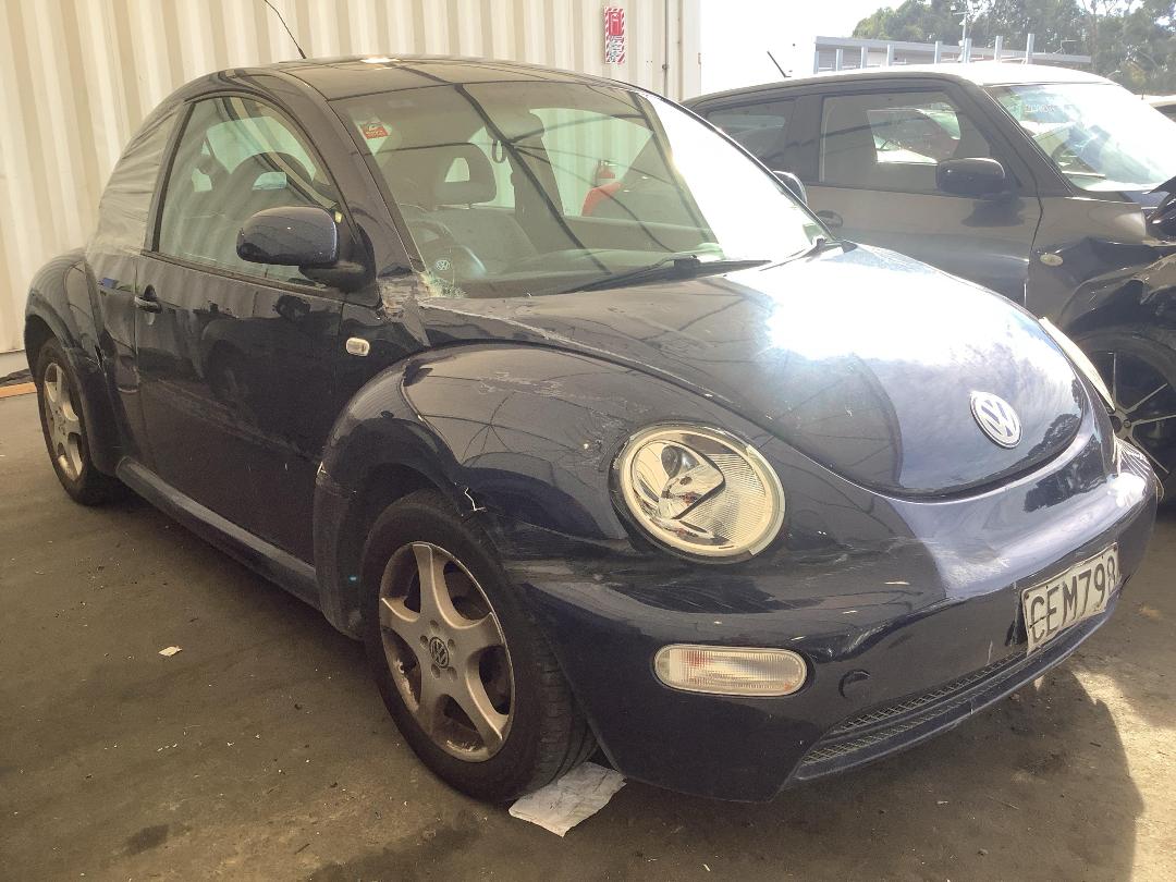 Photo '4' of Volkswagen Beetle Photo '4' of Volkswagen Beetle