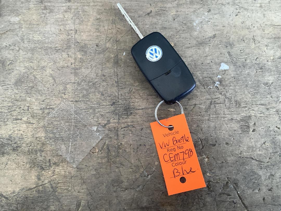 Photo '18' of Volkswagen Beetle Photo '18' of Volkswagen Beetle