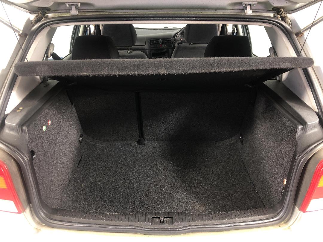 Photo '14' of Volkswagen Golf Photo '14' of Volkswagen Golf