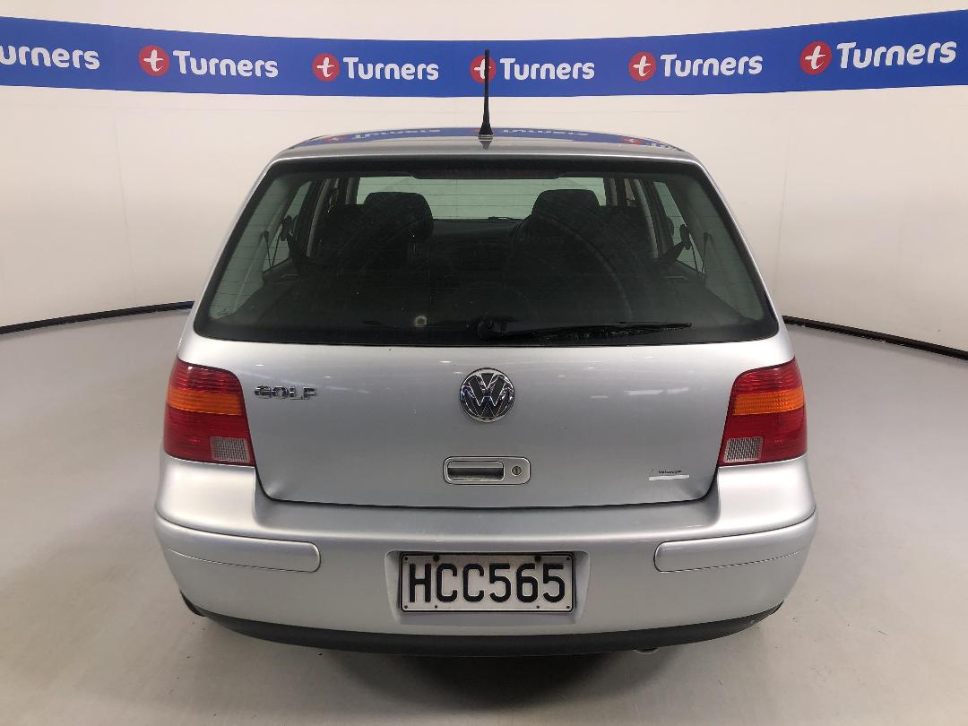 Photo '6' of Volkswagen Golf Photo '6' of Volkswagen Golf