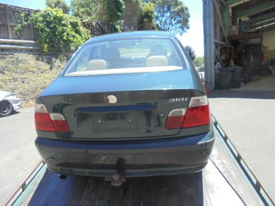 Photo '3' of BMW 318I Photo '3' of BMW 318I