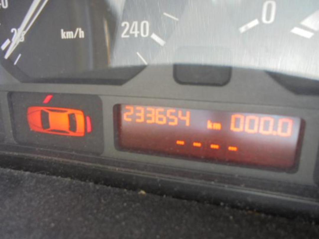 Photo '15' of BMW 318I Photo '15' of BMW 318I