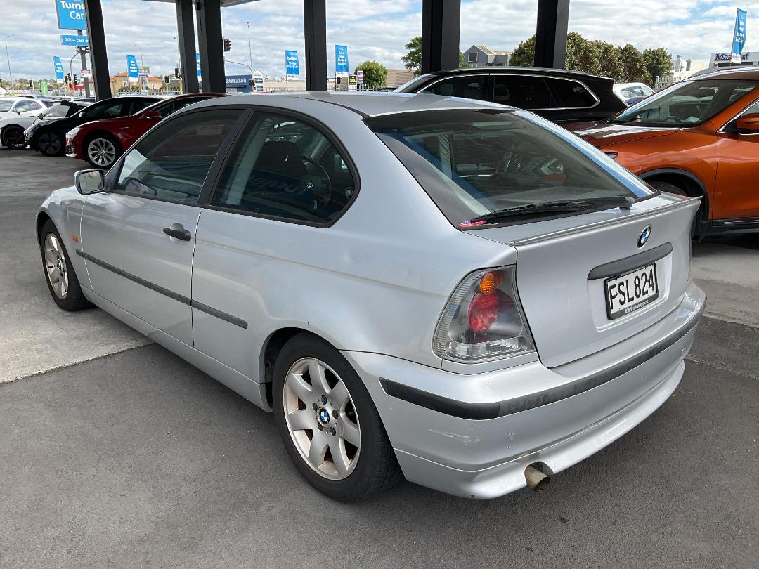 Photo '9' of BMW 318Ti E46