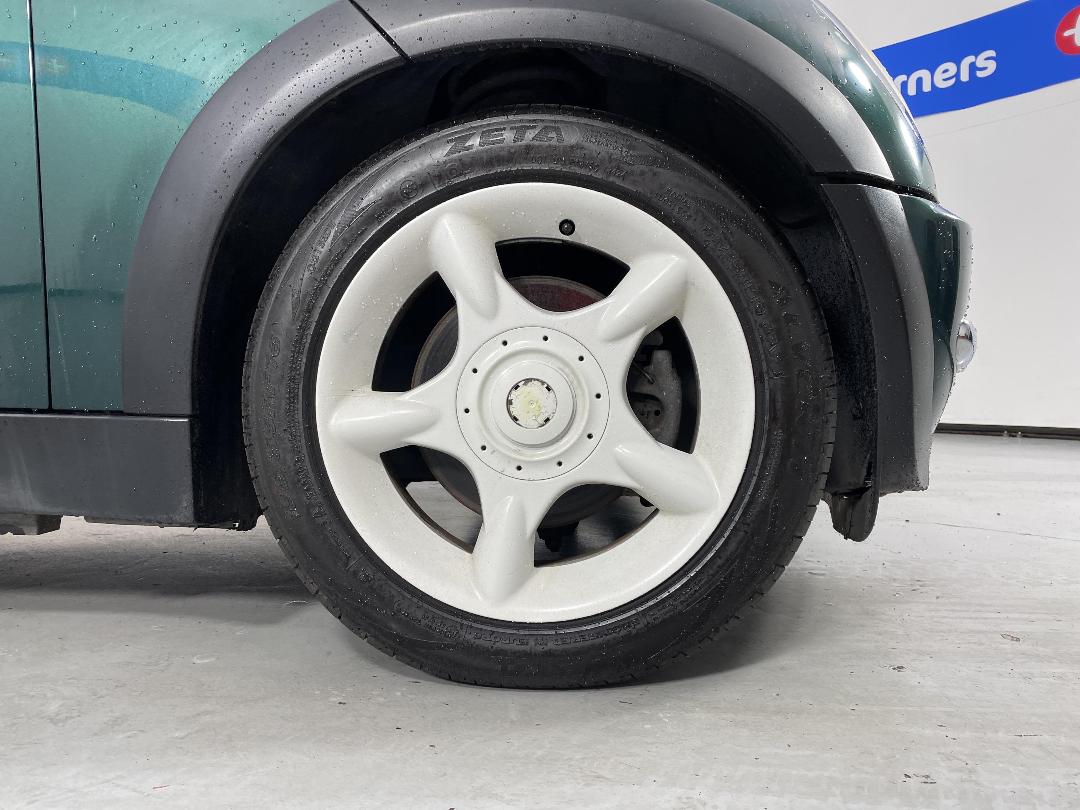 Photo '9' of BMW Mini