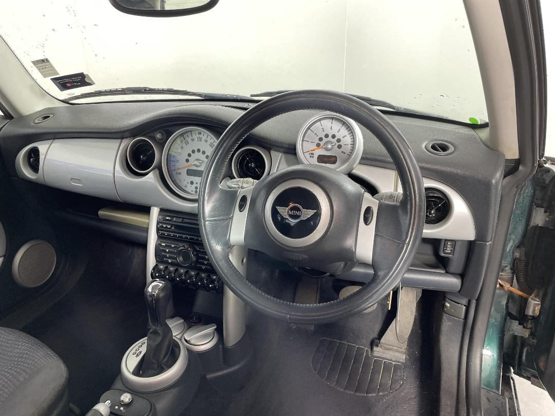 Photo '17' of BMW Mini