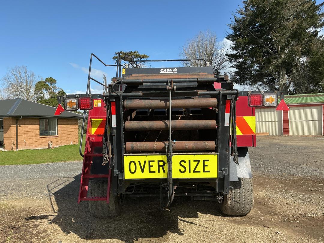 Photo '5' of Case LBX431RT Baler