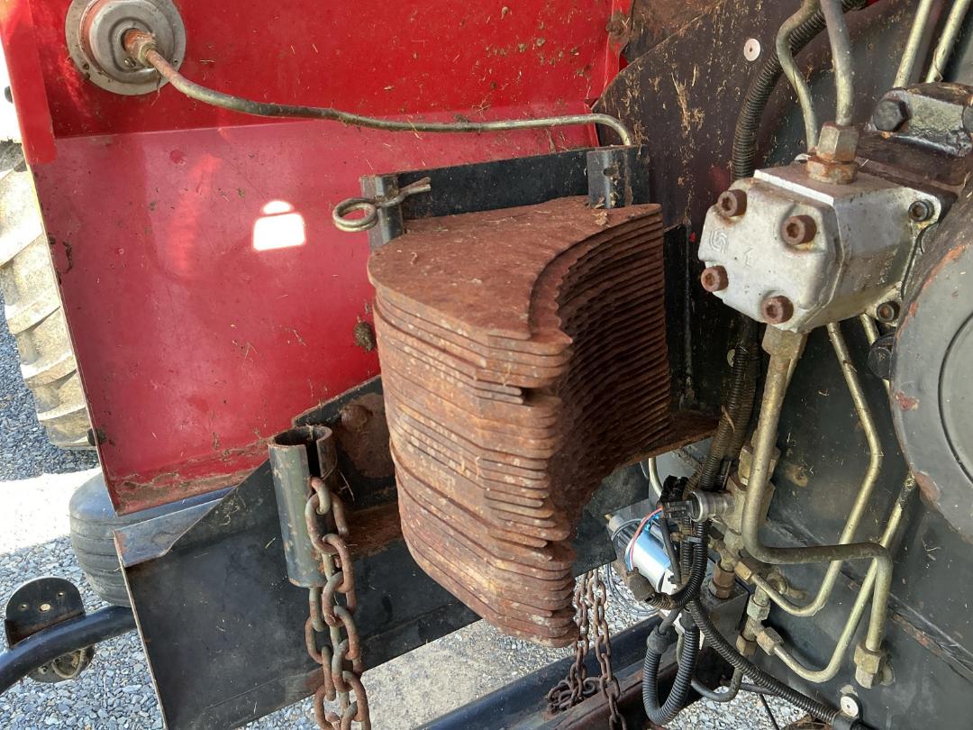 Photo '15' of Case LBX431RT Baler