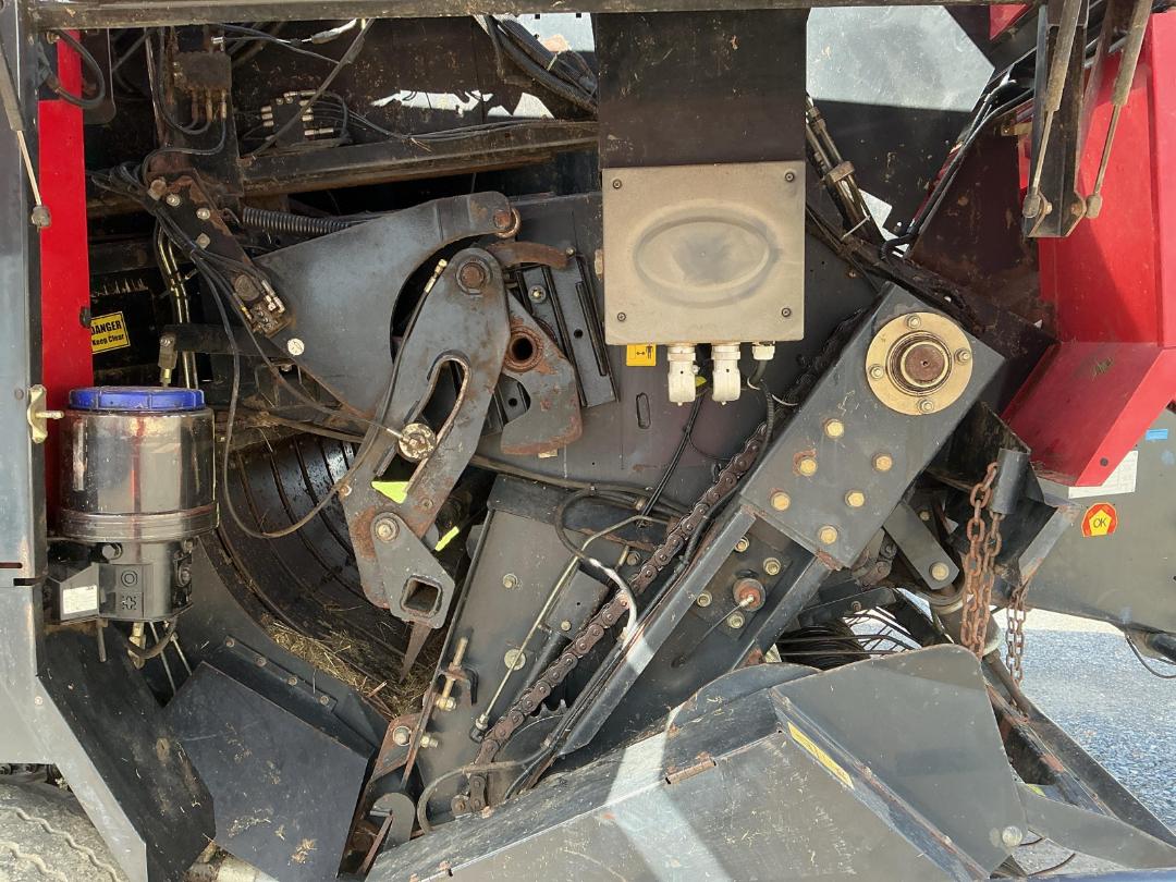 Photo '18' of Case LBX431RT Baler