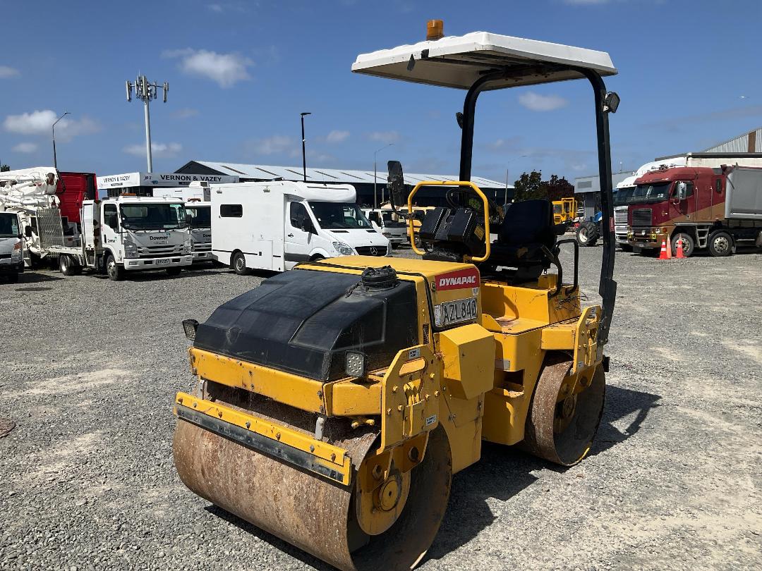 Photo '3' of DYNAPAC CC142 ROLLER Photo '3' of DYNAPAC CC142 ROLLER