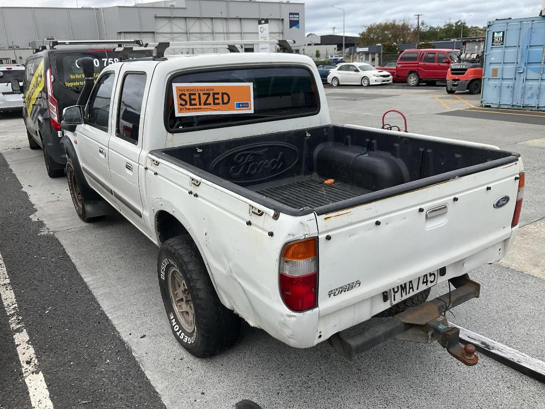 Photo '13' of Ford Courier XLT Chassis CAB