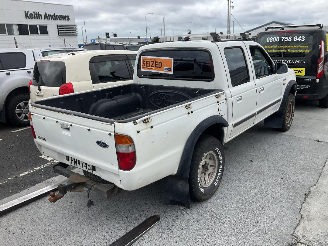 Photo '15' of Ford Courier XLT Chassis CAB