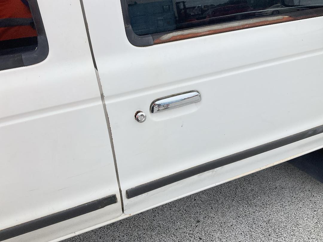 Photo '19' of Ford Courier XLT Chassis CAB