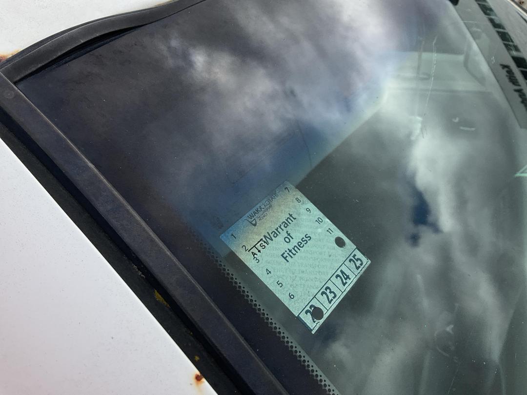 Photo '31' of Ford Courier XLT Chassis CAB