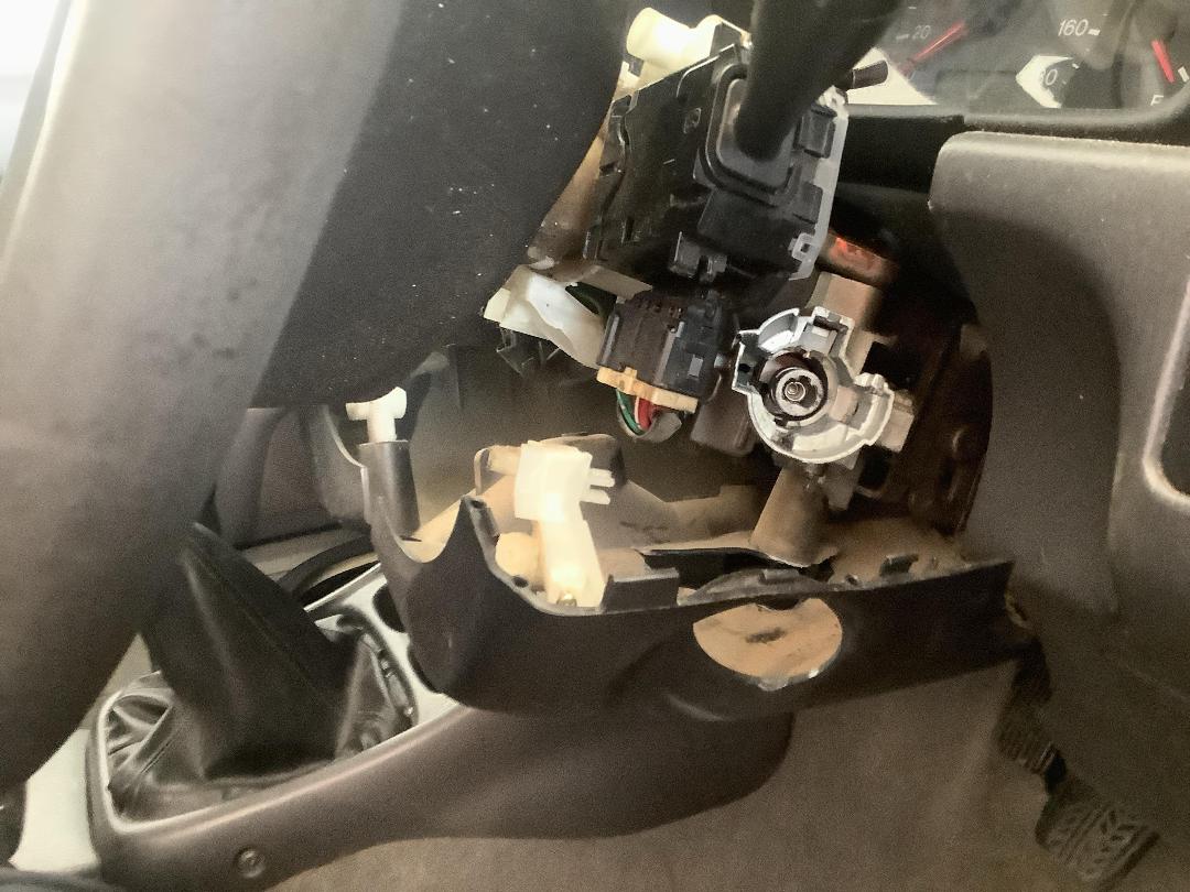 Photo '8' of Ford Courier XLT Wellside Photo '8' of Ford Courier XLT Wellside