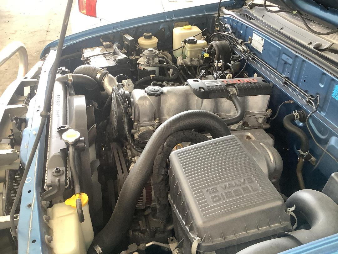 Photo '10' of Ford Courier XLT Wellside Photo '10' of Ford Courier XLT Wellside